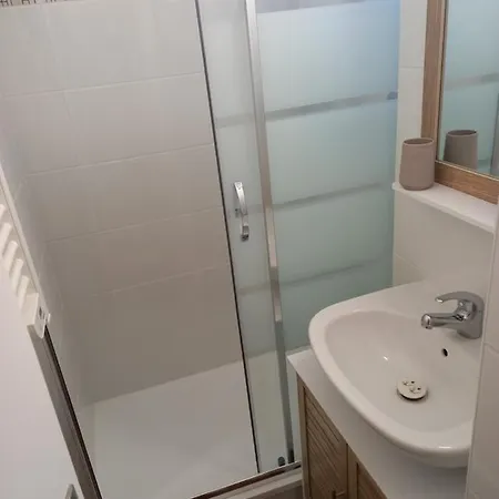 Apartment L'artimon, T2 Climatise, Parking Agde